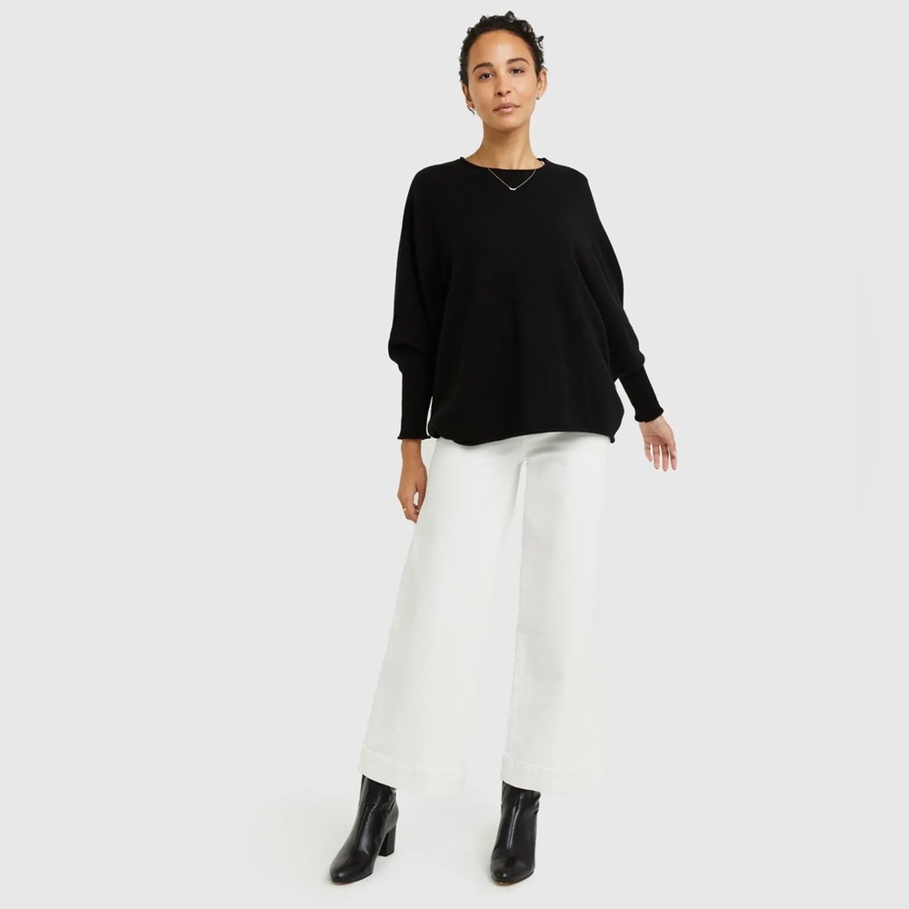 Kerisma Chic Women’s Black Knit Sweater Size S/M‎